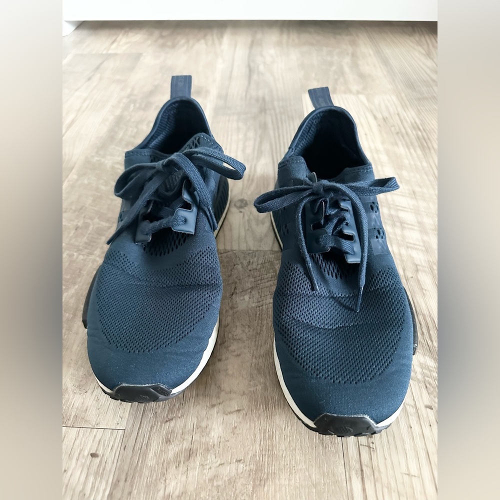 Adidas men’s athletic sneakers